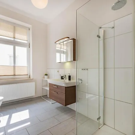 Carmen Duenengras Apartman *