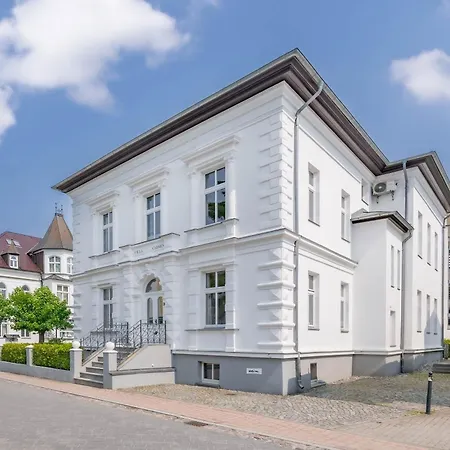 Carmen Duenengras * Heringsdorf